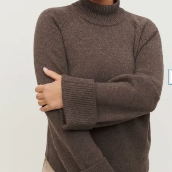 NWT Reformation 100% Cashmere Garrett Oversized Turtleneck - Picture 2 of 5